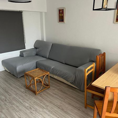 Apartamento En Complejo Residencial Con Piscina Y Garaje Frente Al Mar Valencia Exterior photo